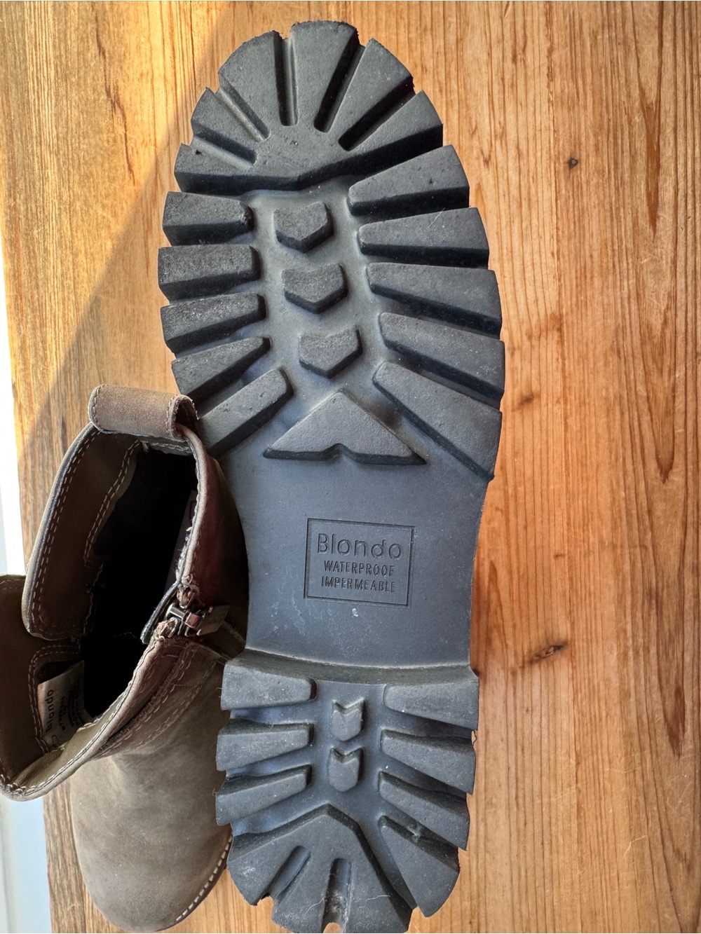 Blondo Dagger Waterproof Boots 7 - Picture 6 of 6